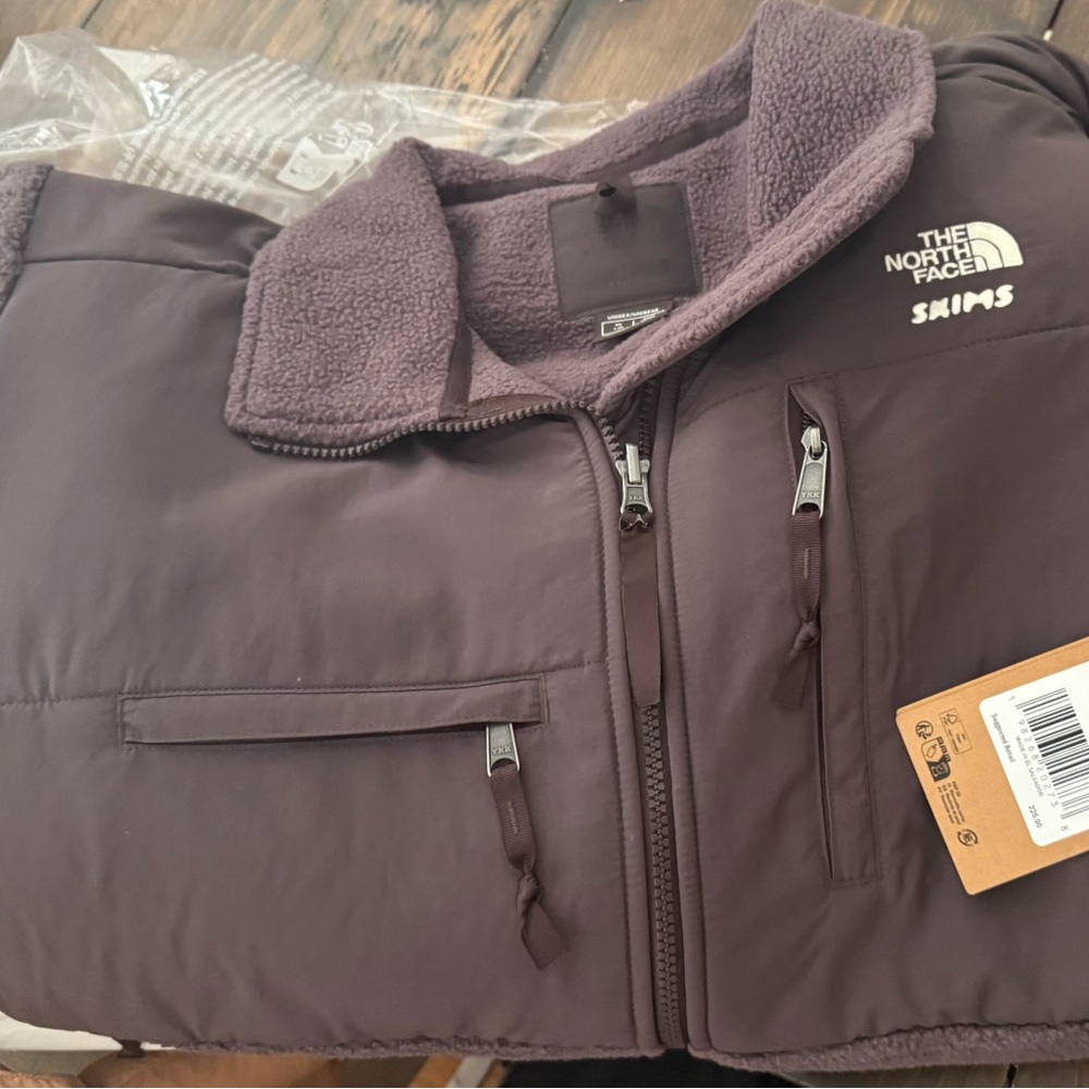 NWT Skims x North Face Denali Fleece Jacket